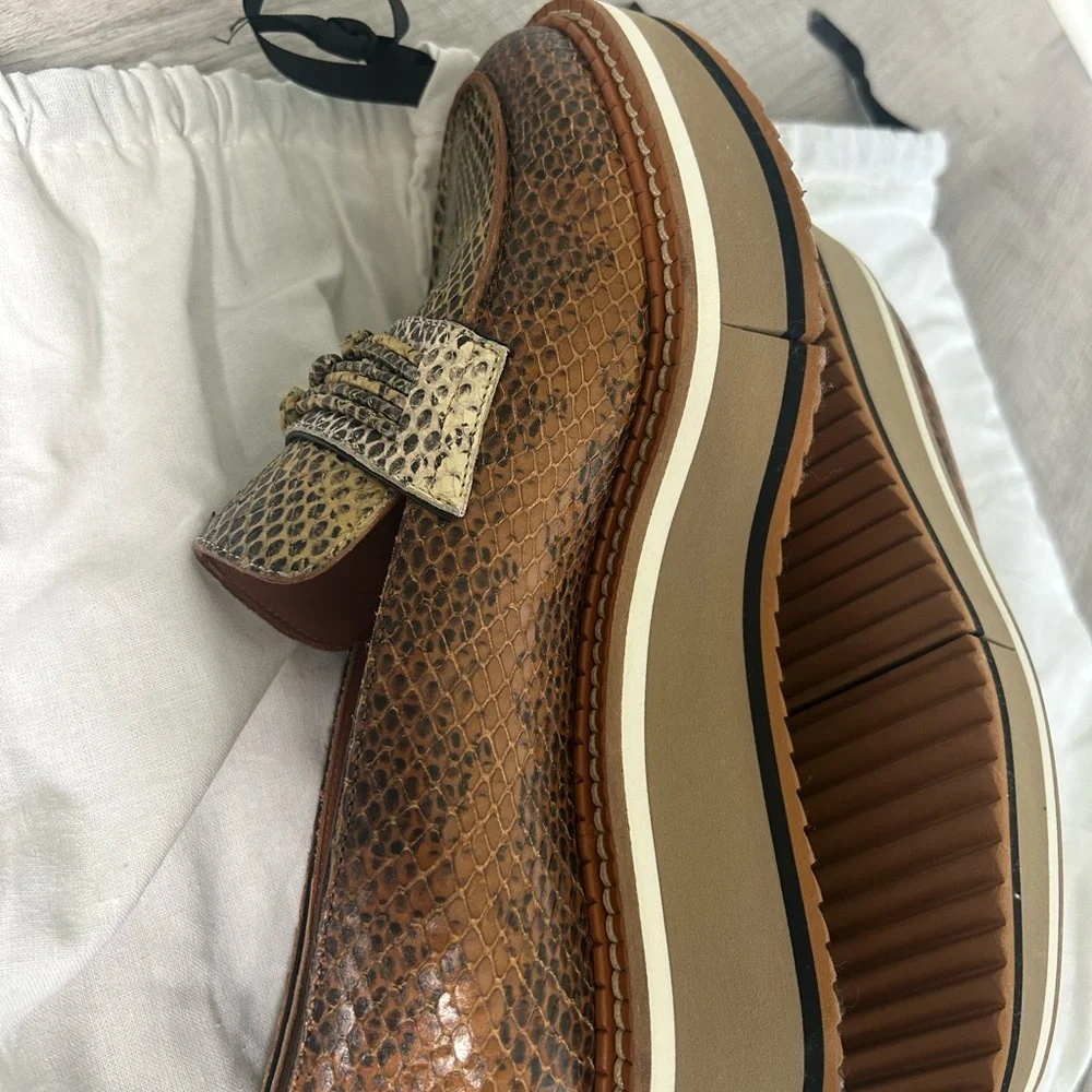Robert Clergerie leather snakeskin animal-print brown Platform wedge Loafer 36.5 - Picture 4 of 7